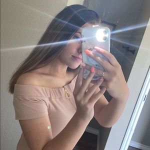 Meet your Posher, Emma